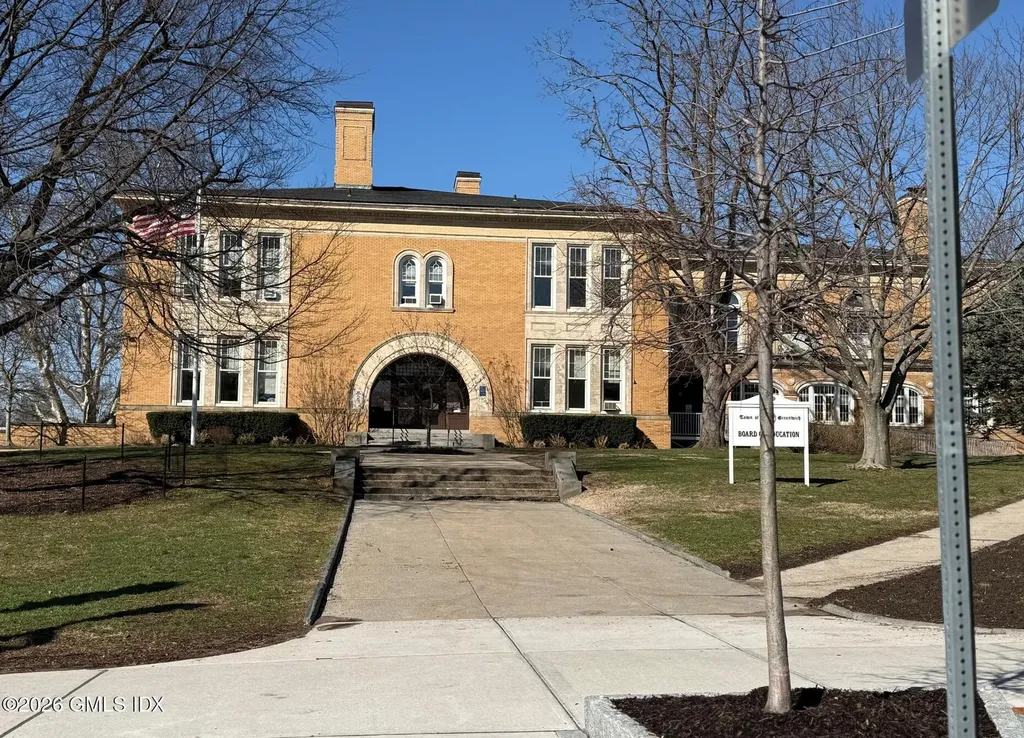 50 Lafayette Place Greenwich CT 06830