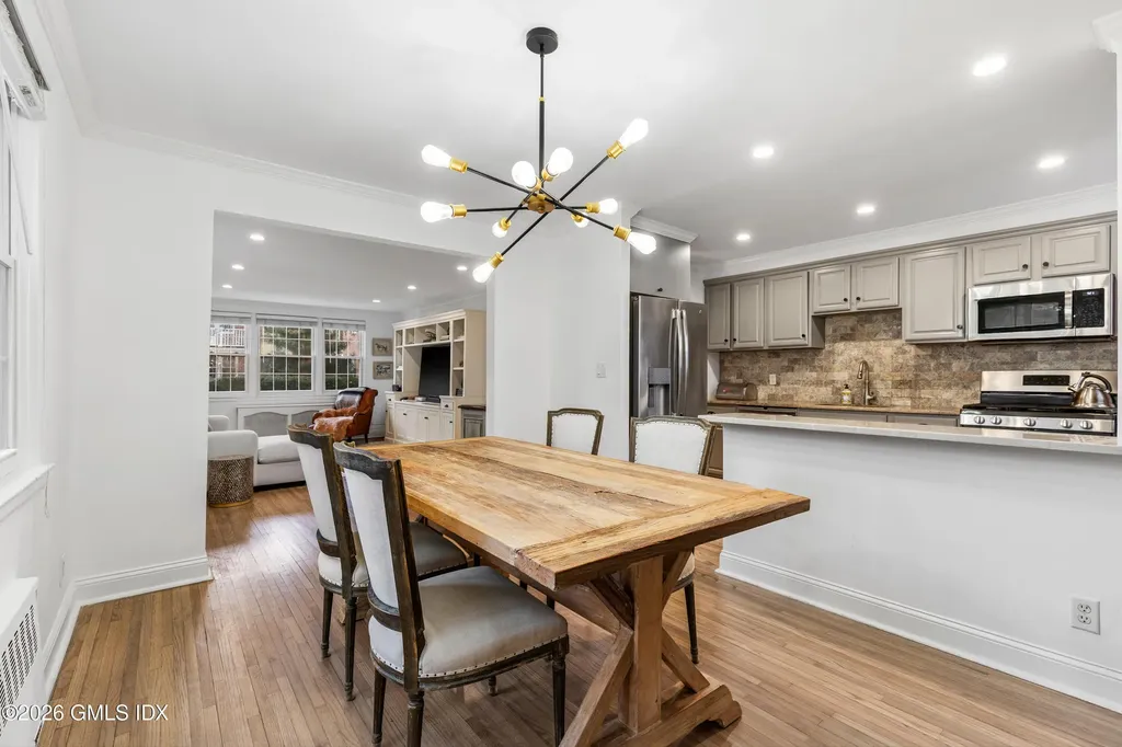 148 Putnam Park Greenwich CT 06830