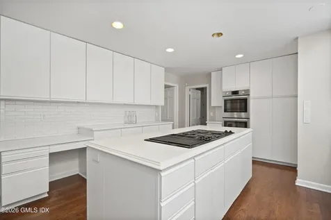120 Zaccheus Mead Lane Greenwich CT 06831