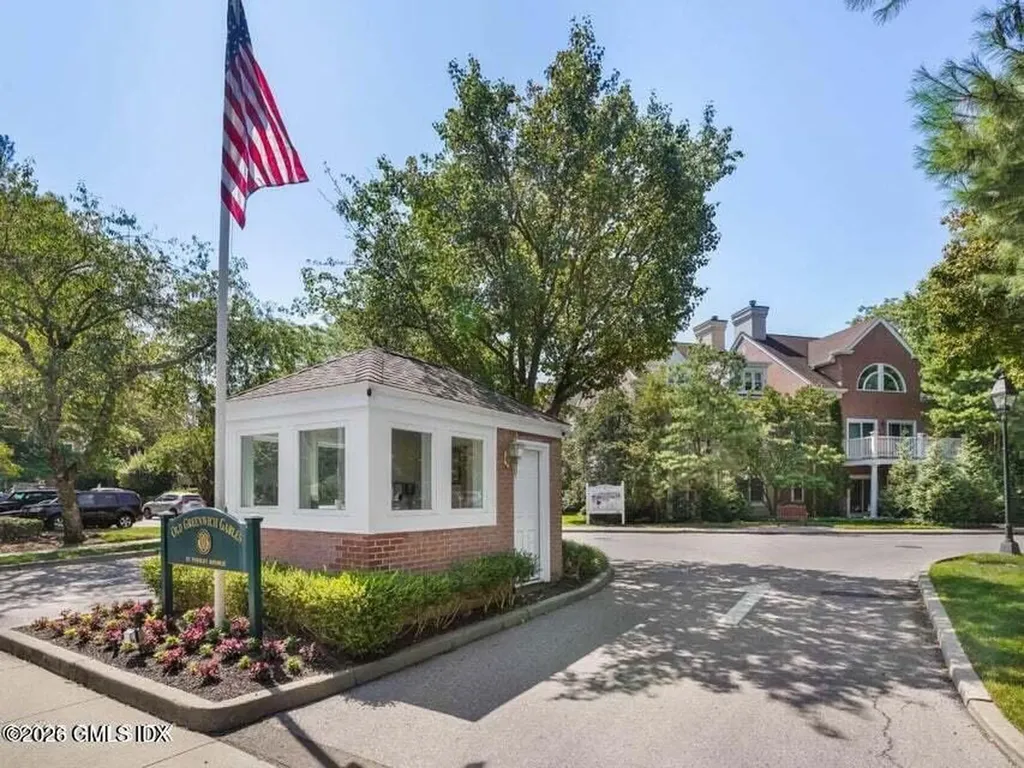 51 Forest Avenue Old Greenwich CT 06870