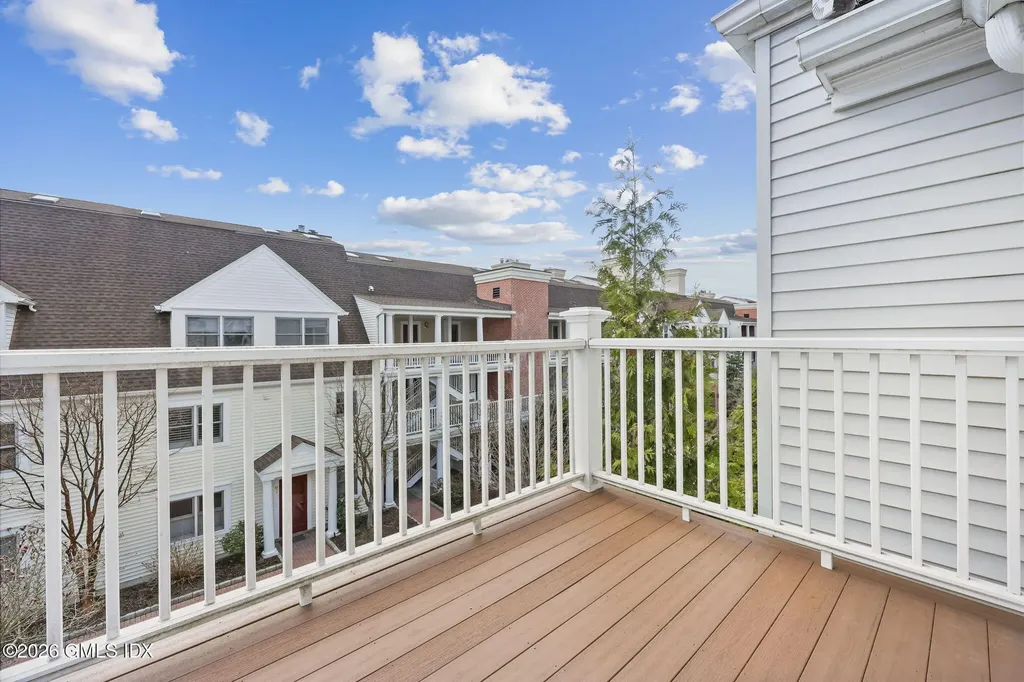 51 Forest Avenue Old Greenwich CT 06870