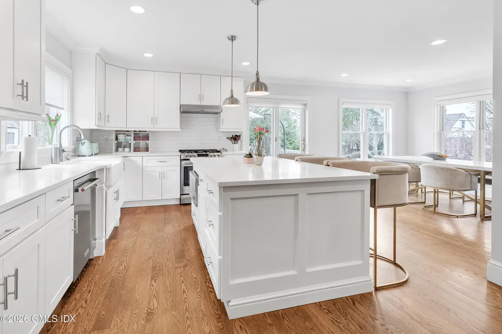 30 Almira Drive Greenwich CT 06831
