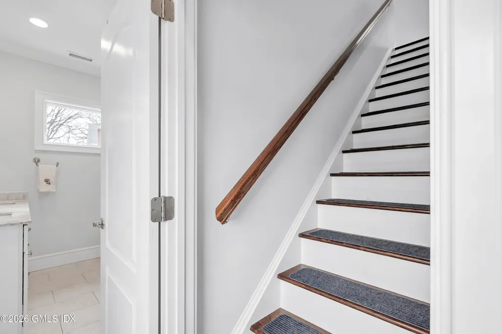 30 Almira Drive Greenwich CT 06831