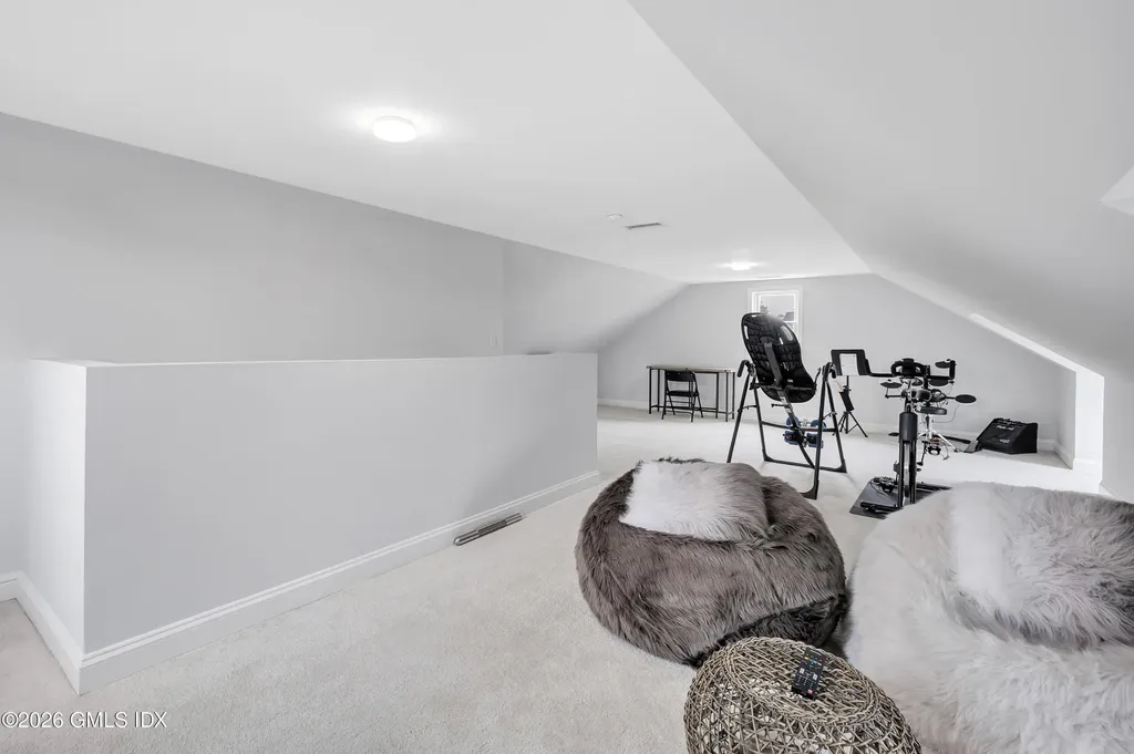 30 Almira Drive Greenwich CT 06831