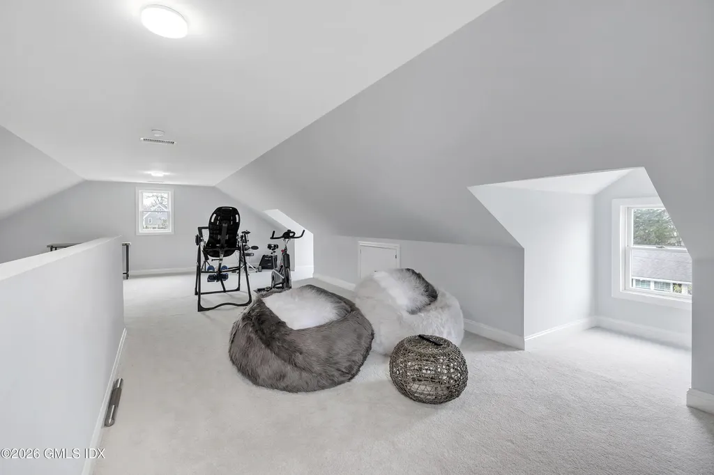 30 Almira Drive Greenwich CT 06831