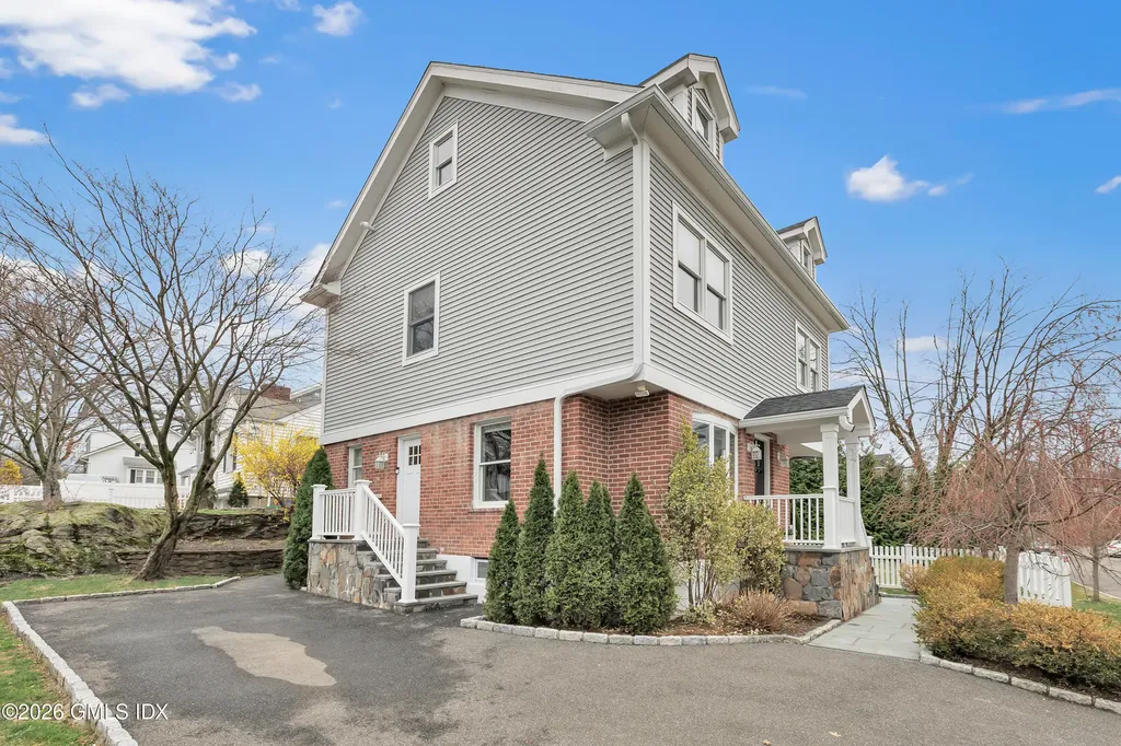 30 Almira Drive Greenwich CT 06831