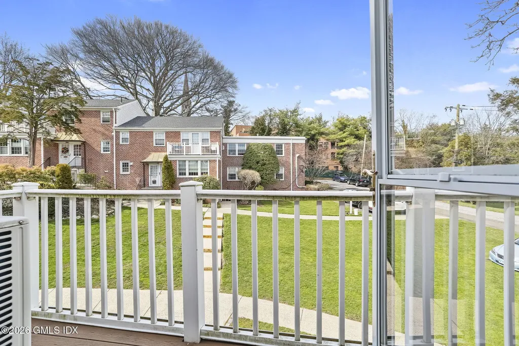 28 Putnam Park Greenwich CT 06830