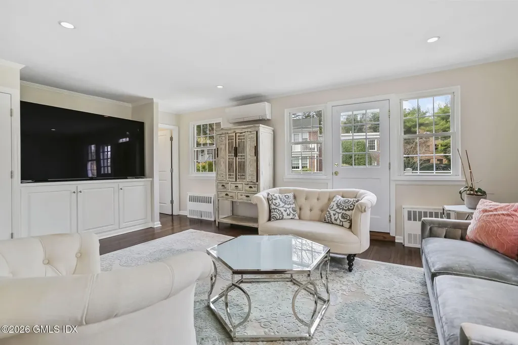 28 Putnam Park Greenwich CT 06830