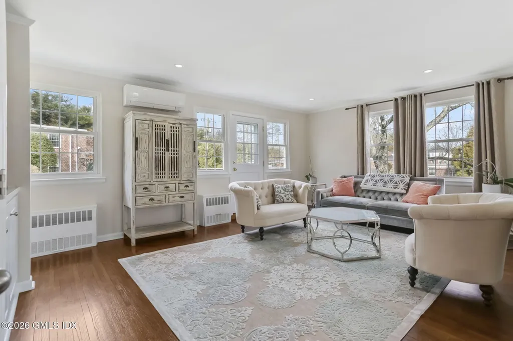 28 Putnam Park Greenwich CT 06830