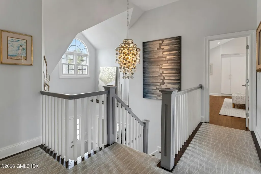 10 Echo Lane Greenwich CT 06830