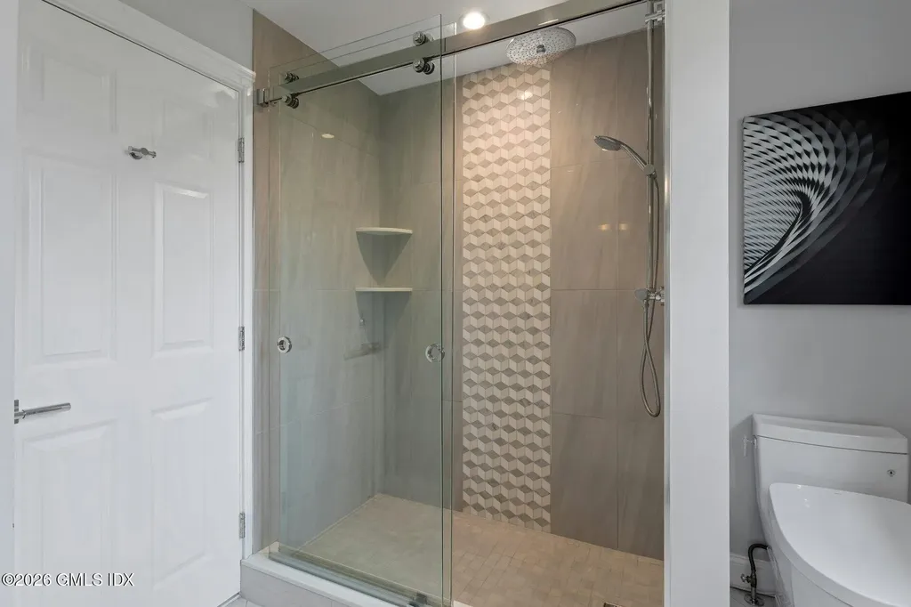 10 Echo Lane Greenwich CT 06830