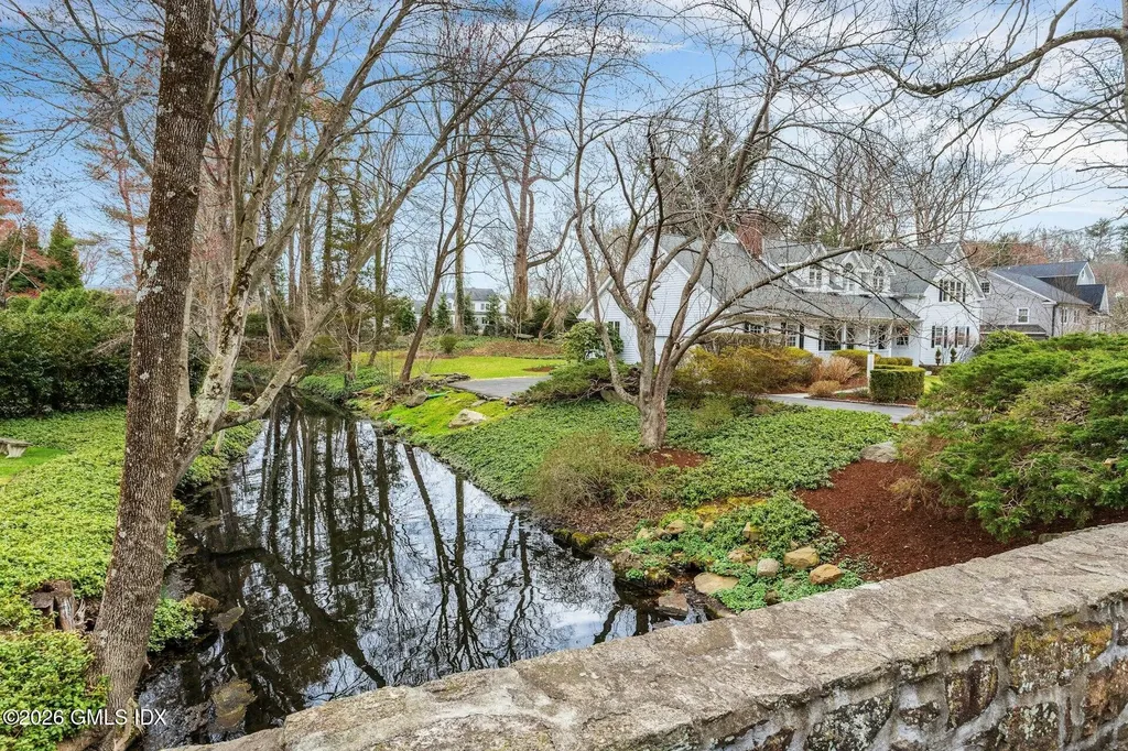 10 Echo Lane Greenwich CT 06830