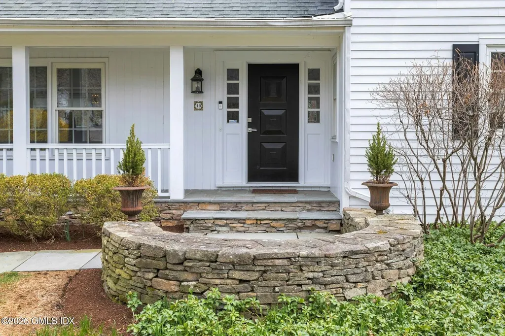 10 Echo Lane Greenwich CT 06830