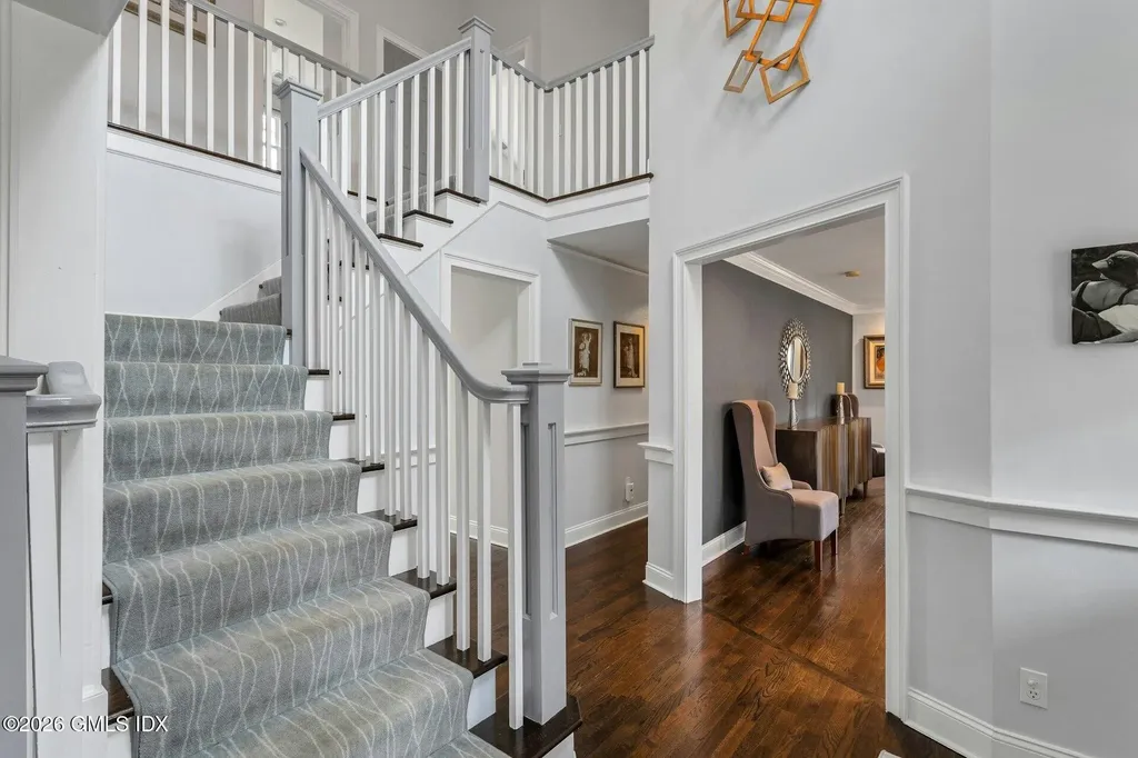 10 Echo Lane Greenwich CT 06830