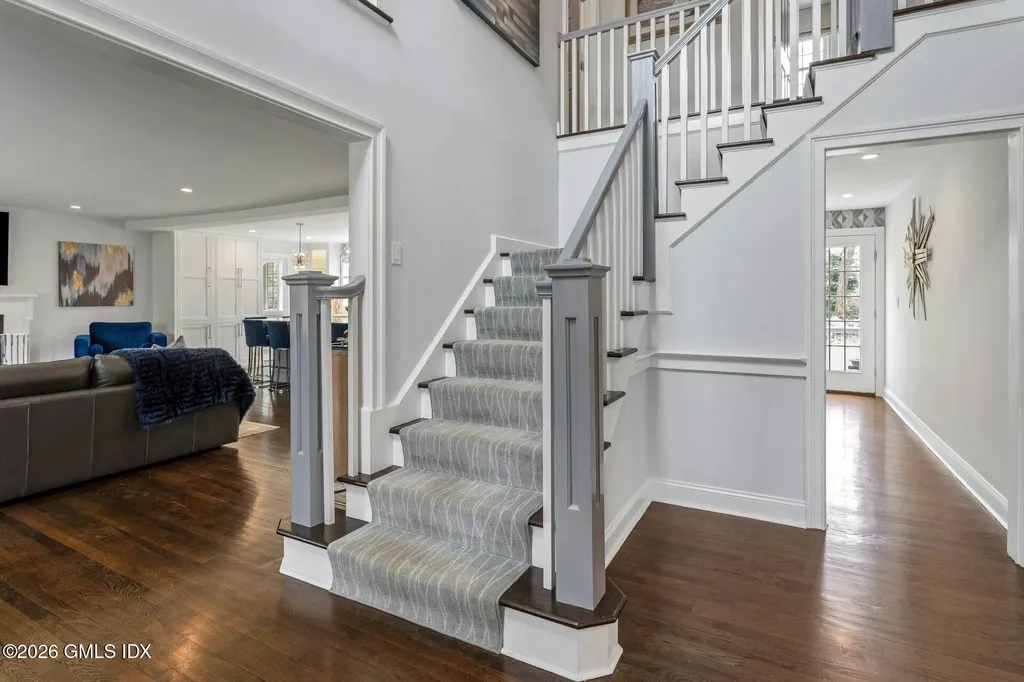 10 Echo Lane Greenwich CT 06830