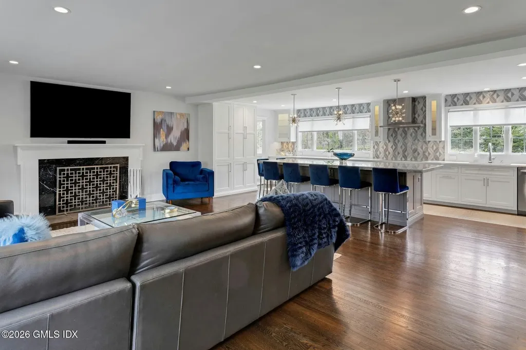 10 Echo Lane Greenwich CT 06830