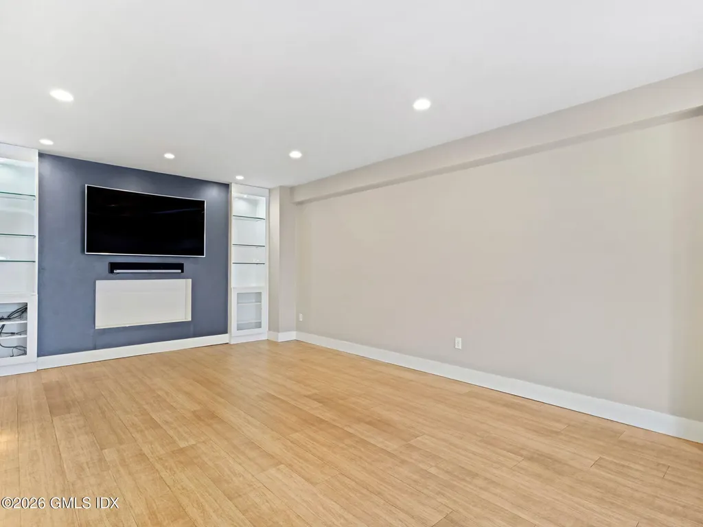 2 Putnam Hill Greenwich CT 06830