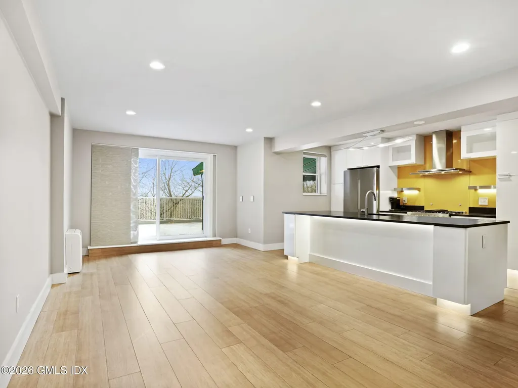 2 Putnam Hill Greenwich CT 06830