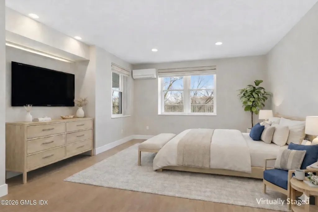 2 Putnam Hill Greenwich CT 06830