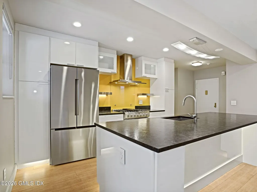 2 Putnam Hill Greenwich CT 06830