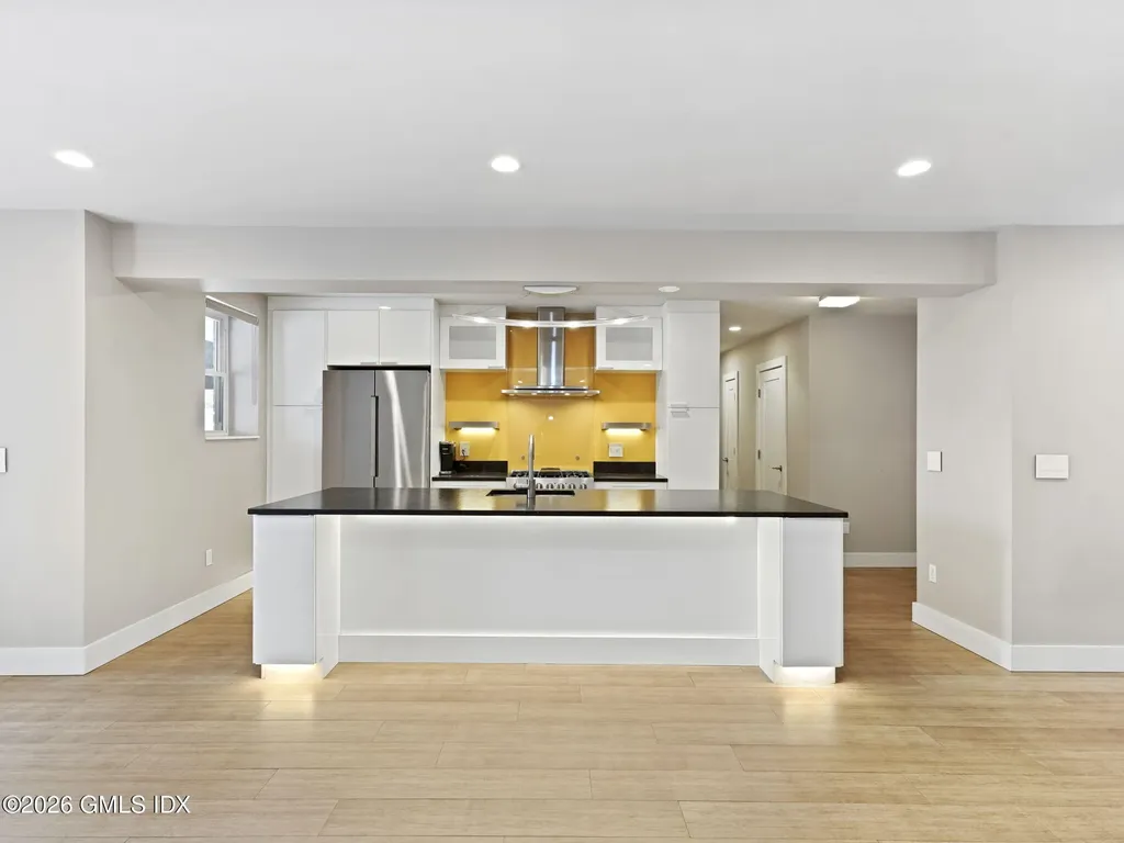 2 Putnam Hill Greenwich CT 06830