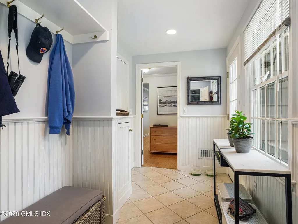 32 Winthrop Drive Riverside CT 06878