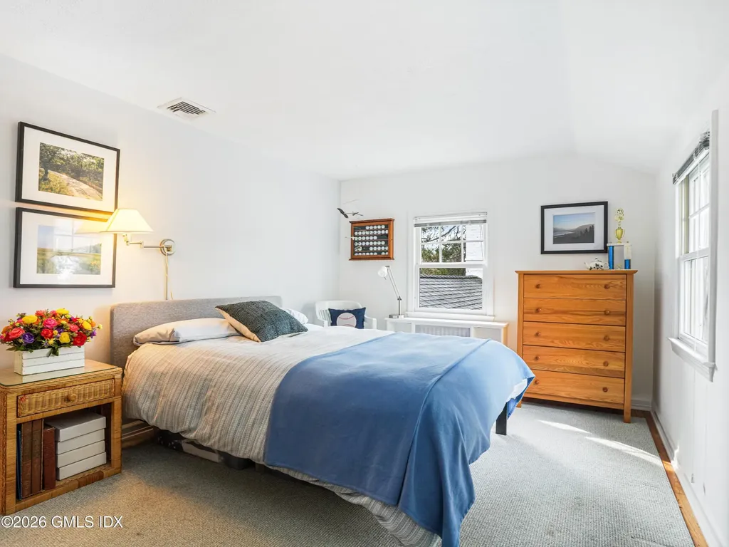 32 Winthrop Drive Riverside CT 06878