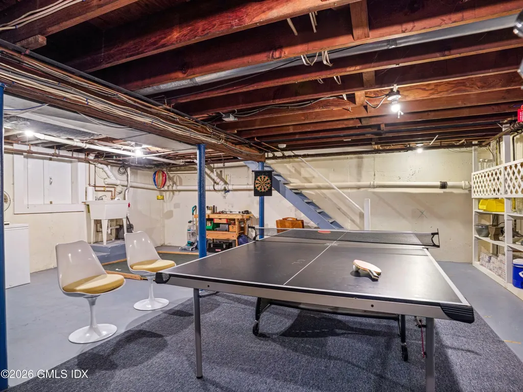 32 Winthrop Drive Riverside CT 06878
