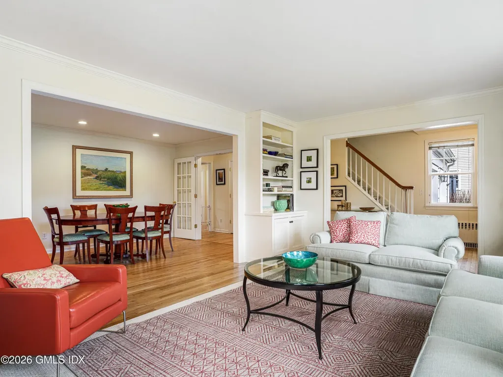 32 Winthrop Drive Riverside CT 06878