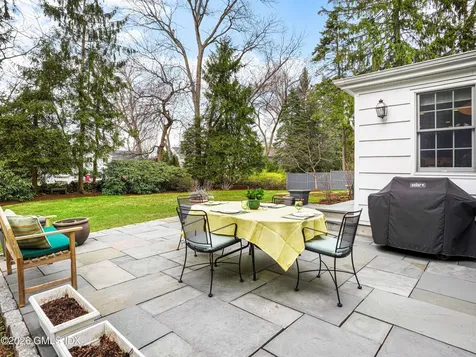 32 Winthrop Drive Riverside CT 06878
