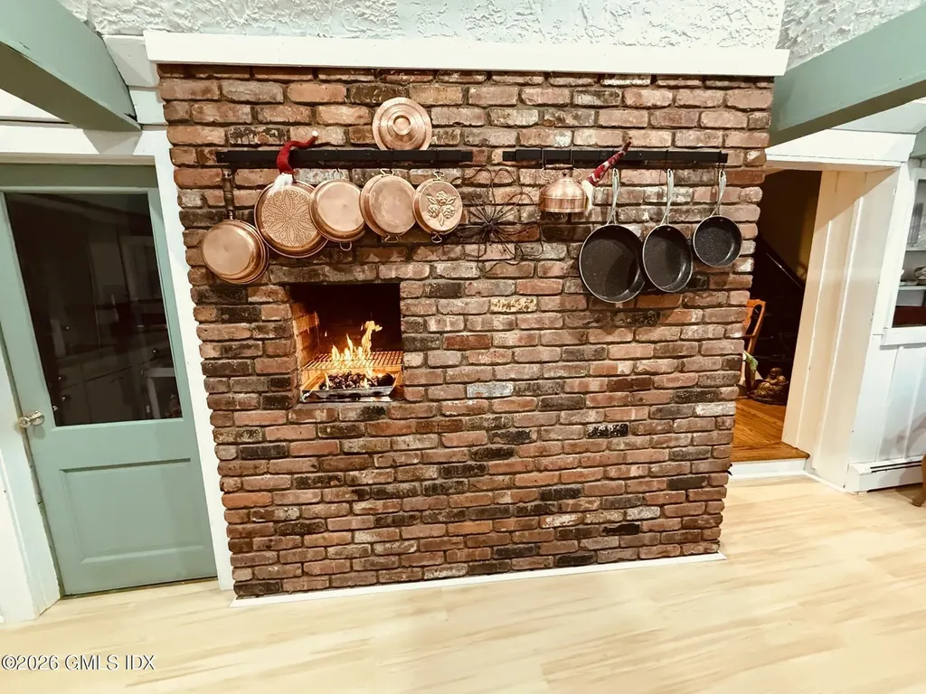14 Concord Street Greenwich CT 06831