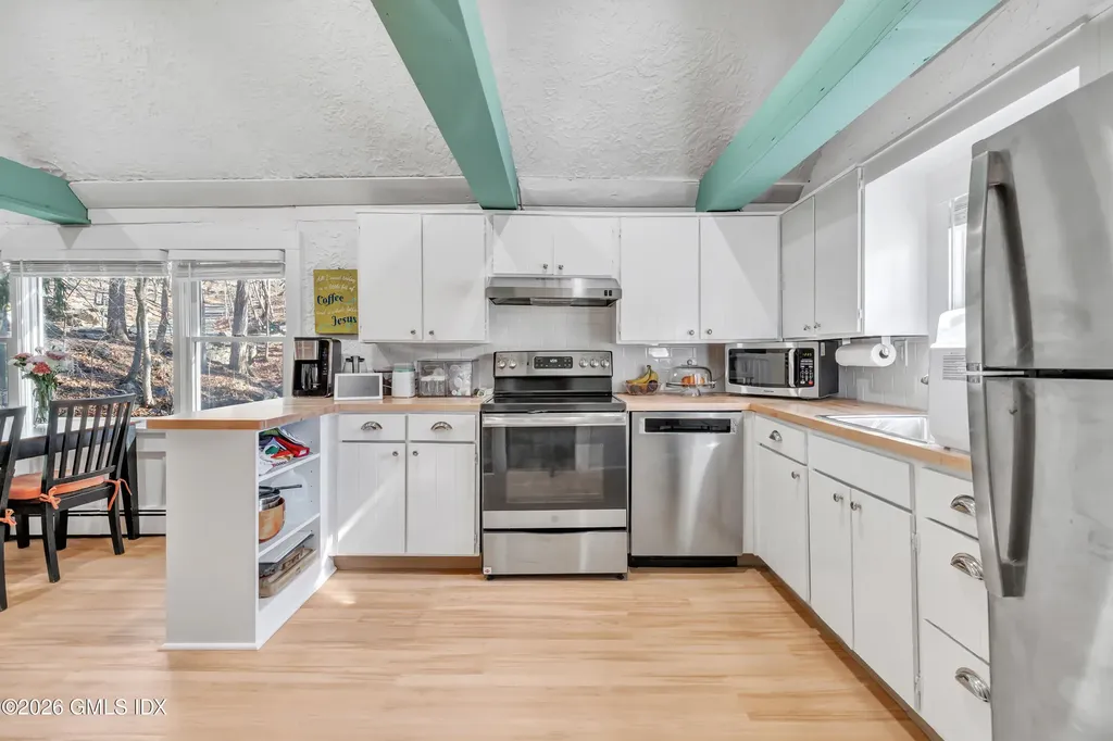 14 Concord Street Greenwich CT 06831