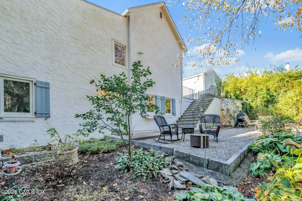 14 Concord Street Greenwich CT 06831
