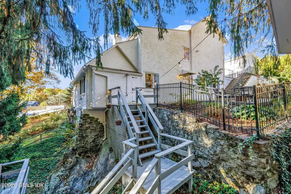 14 Concord Street Greenwich CT 06831
