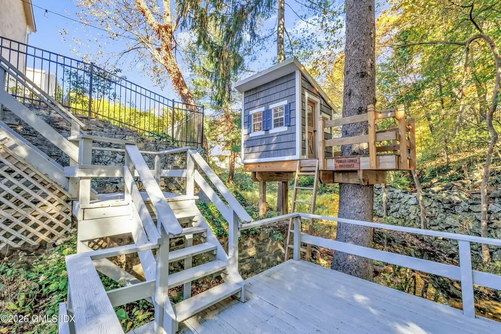 14 Concord Street Greenwich CT 06831