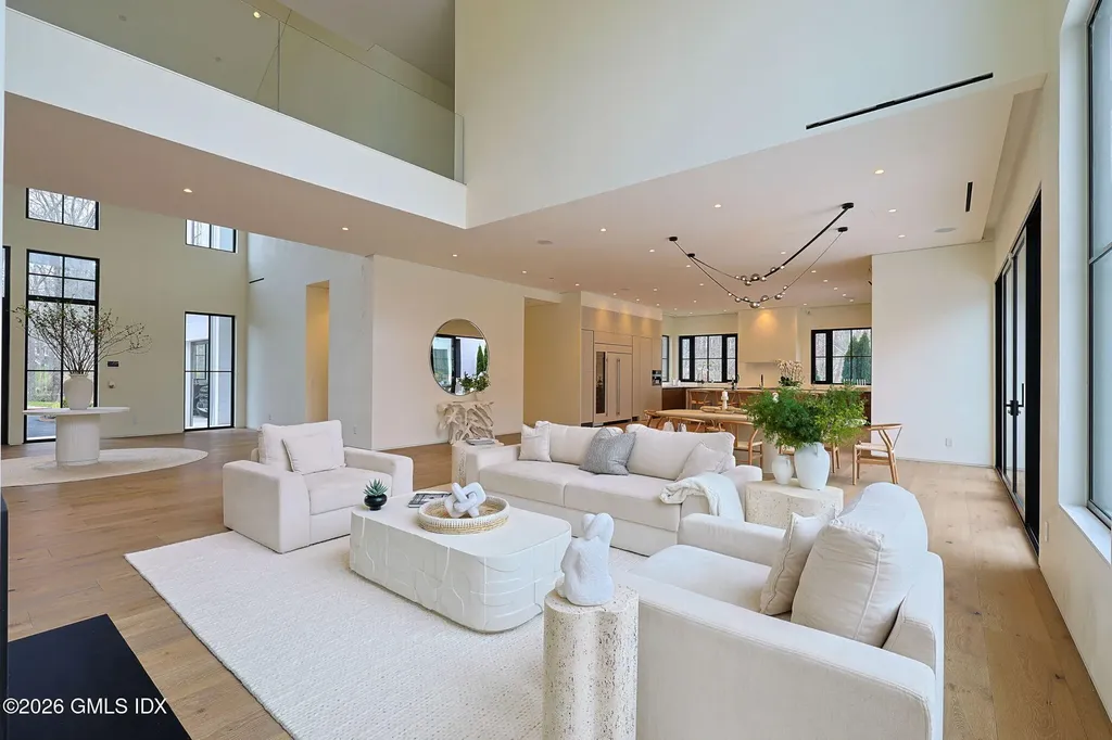 41 Mohawk Lane Greenwich CT 06831