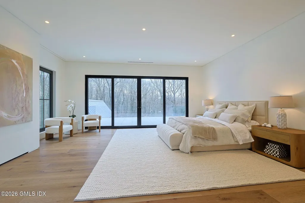 41 Mohawk Lane Greenwich CT 06831