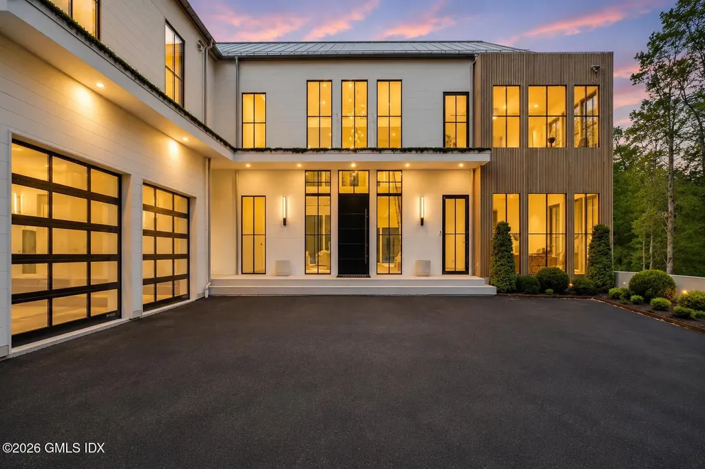 41 Mohawk Lane Greenwich CT 06831