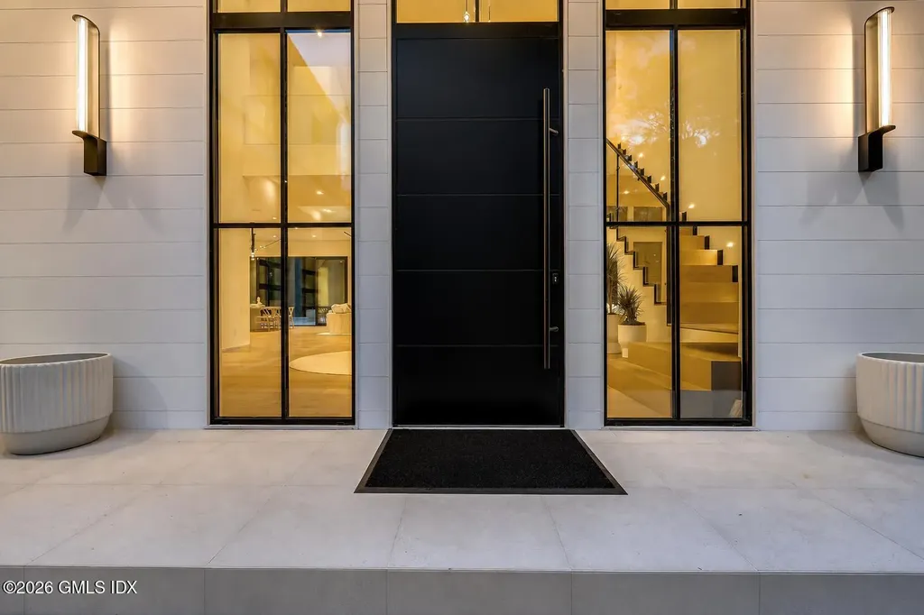 41 Mohawk Lane Greenwich CT 06831