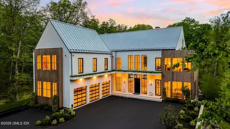 41 Mohawk Lane Greenwich CT 06831