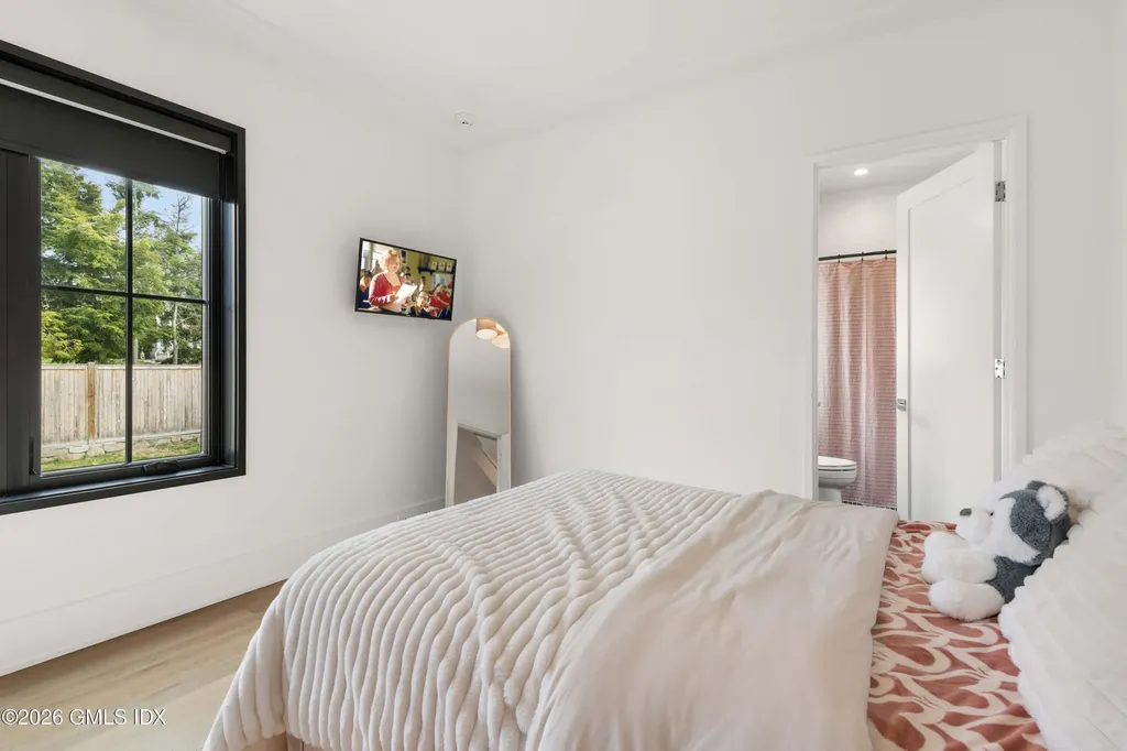 40 Richmondville Avenue Westport CT 06880