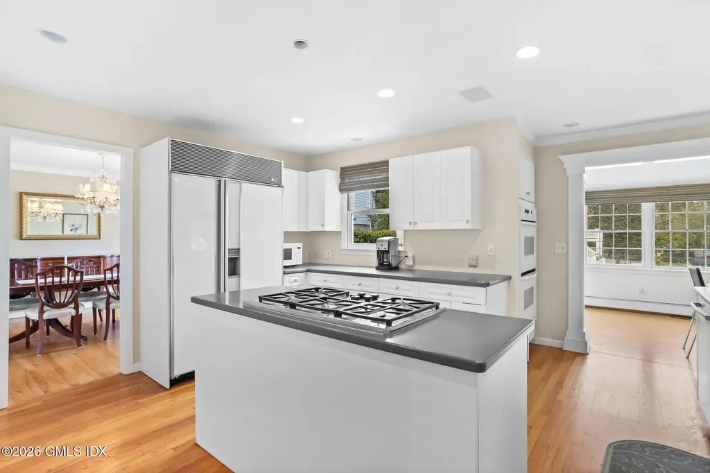 153 Lockwood Road Riverside CT 06878