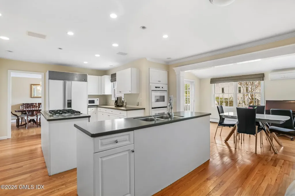 153 Lockwood Road Riverside CT 06878