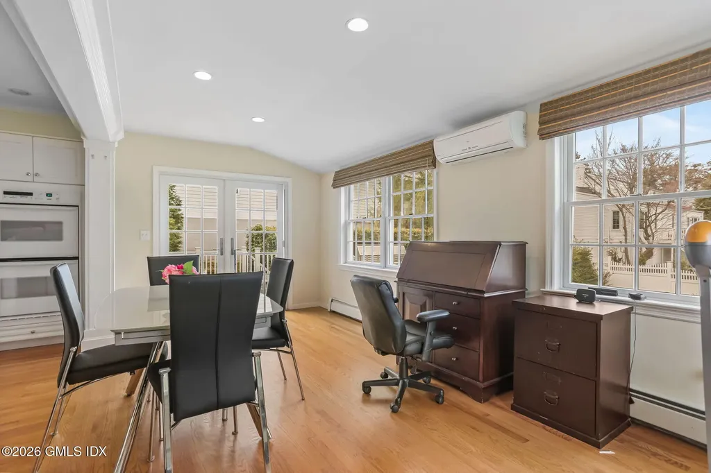 153 Lockwood Road Riverside CT 06878