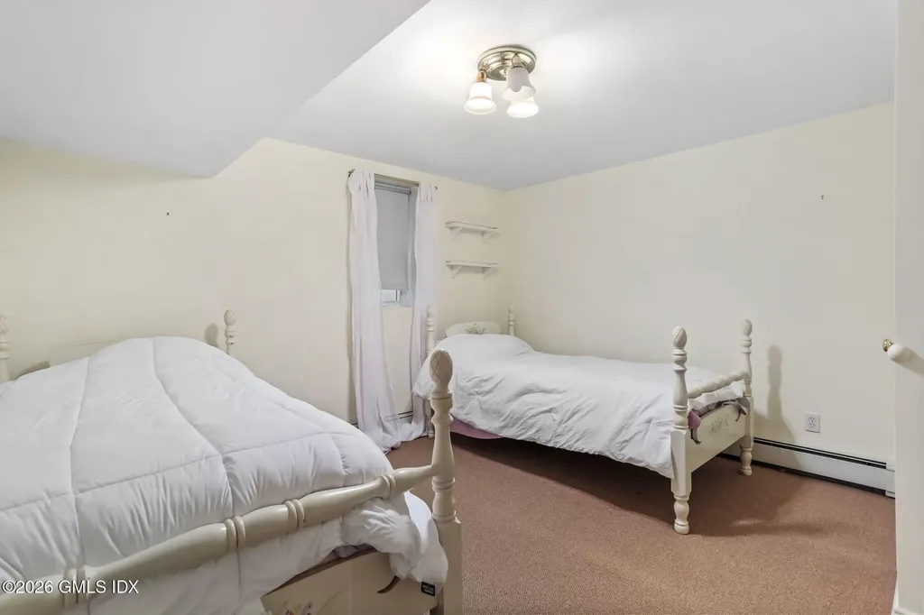 153 Lockwood Road Riverside CT 06878