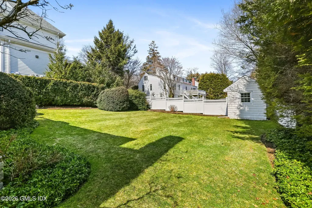 153 Lockwood Road Riverside CT 06878