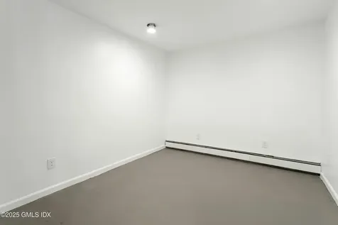 171 1/2 Henry Street Greenwich CT 06830