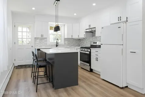 171 1/2 Henry Street Greenwich CT 06830