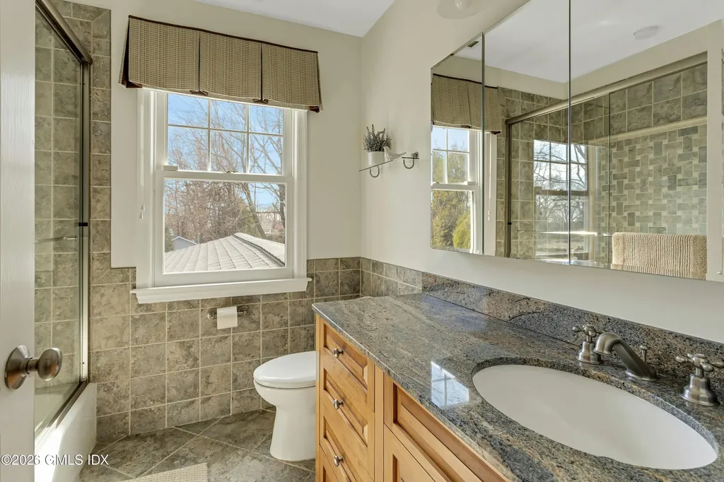 9 Tamarack Place Greenwich CT 06831