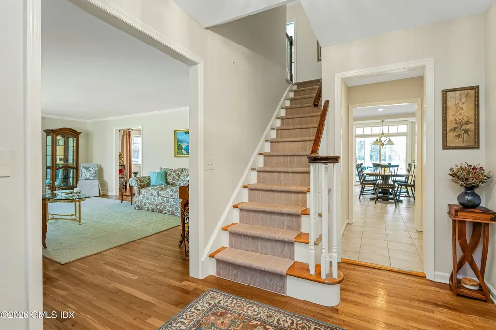 9 Tamarack Place Greenwich CT 06831